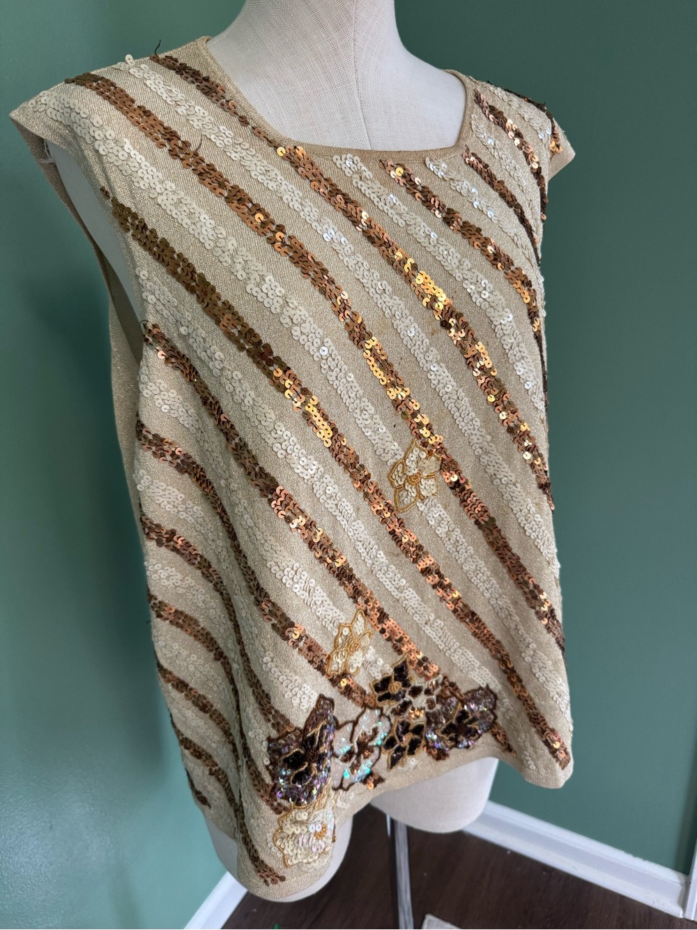 Vintage Embellished Cream Sequin Sleeveless Top